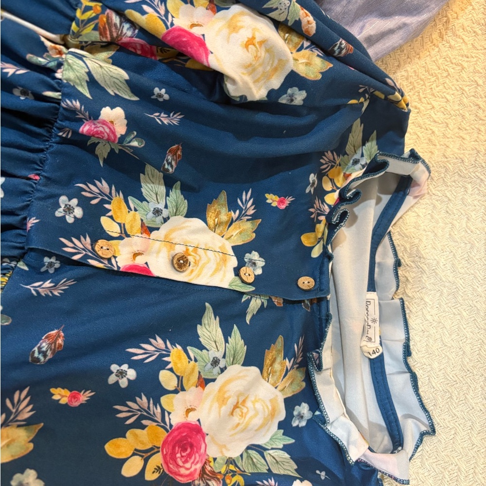 Girls Spring Dress Set - Picture 2 of 3